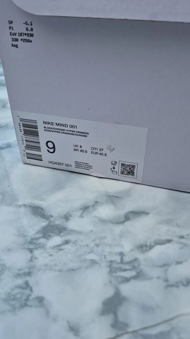 Slapi Nike Mind 001 Black Chrome 42.5