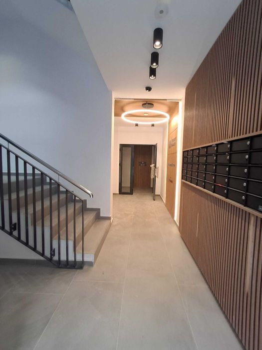 Inchiriez apartament nou in zona Coresi Avantgarden, Rokman