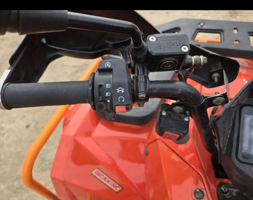 Продаю квадроцикл