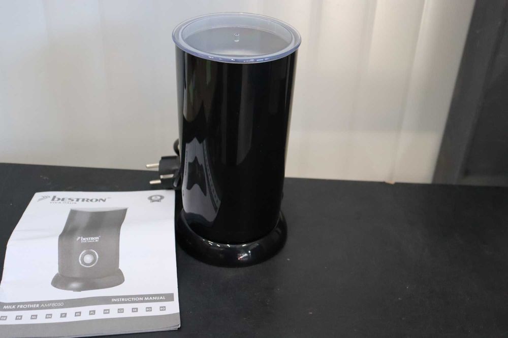 Bestron Viva Italia пенообразувател за мляко 300ml, Безжичен, 550W