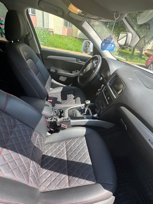 AUDI Q5 S-line  2.0 TDI QUATTRO 4x4 – 2012 – MANUALA