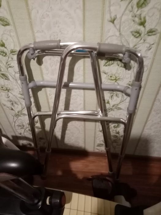 Ходунки взрослые