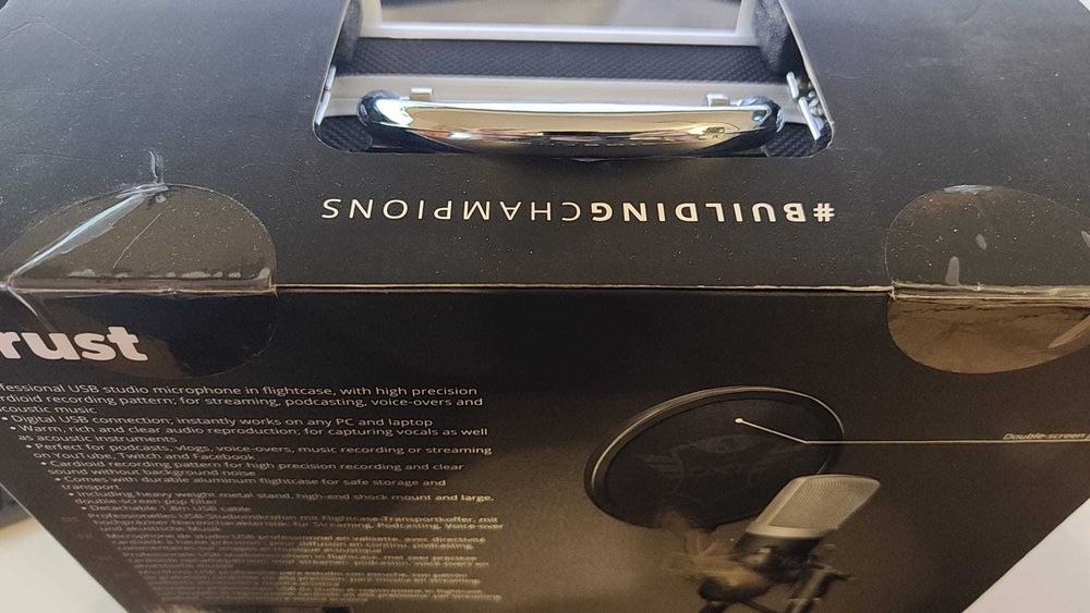 Microfon streaming Trust GXT 252 EMITA