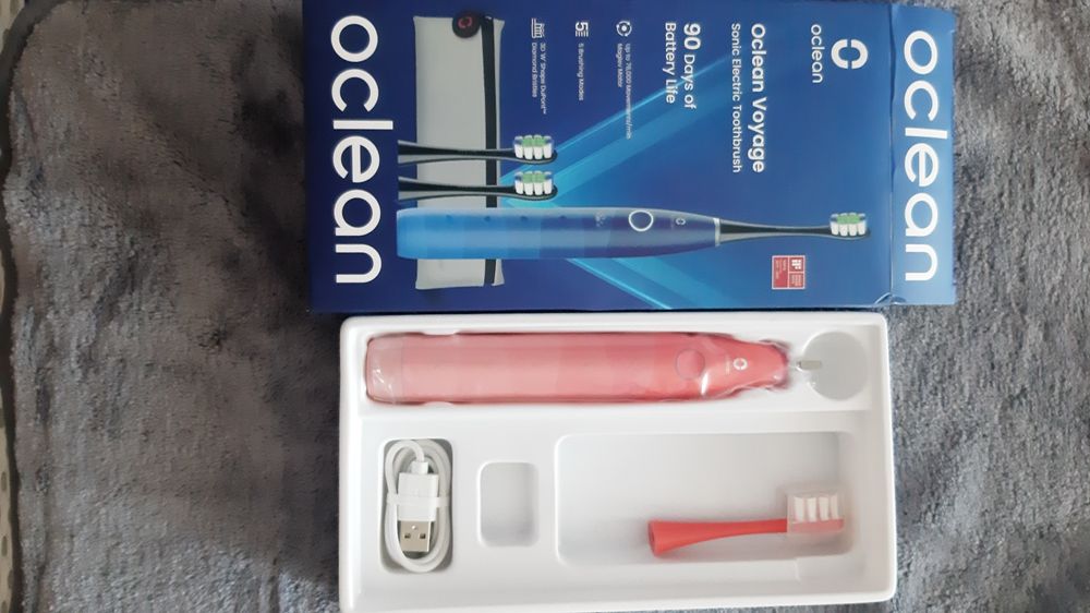 Електрическа четка за зъби Oclean Voyage 76 000 оборота/ мин.