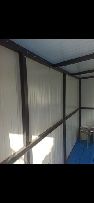 Фургонче от сандвич панел