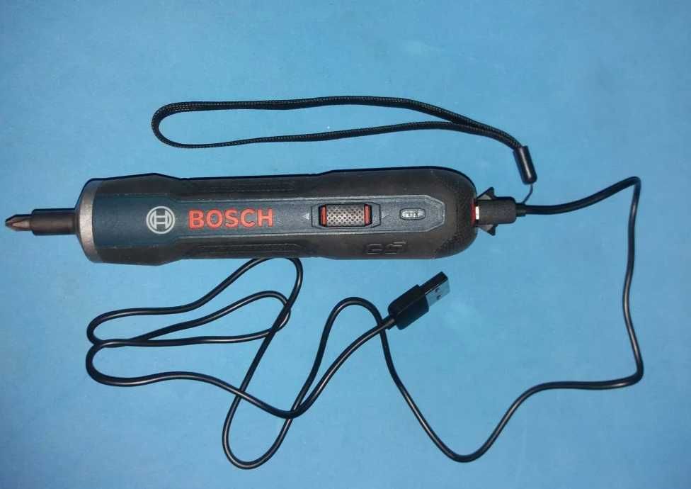 Аккумуляторная отвертка Bosch GO