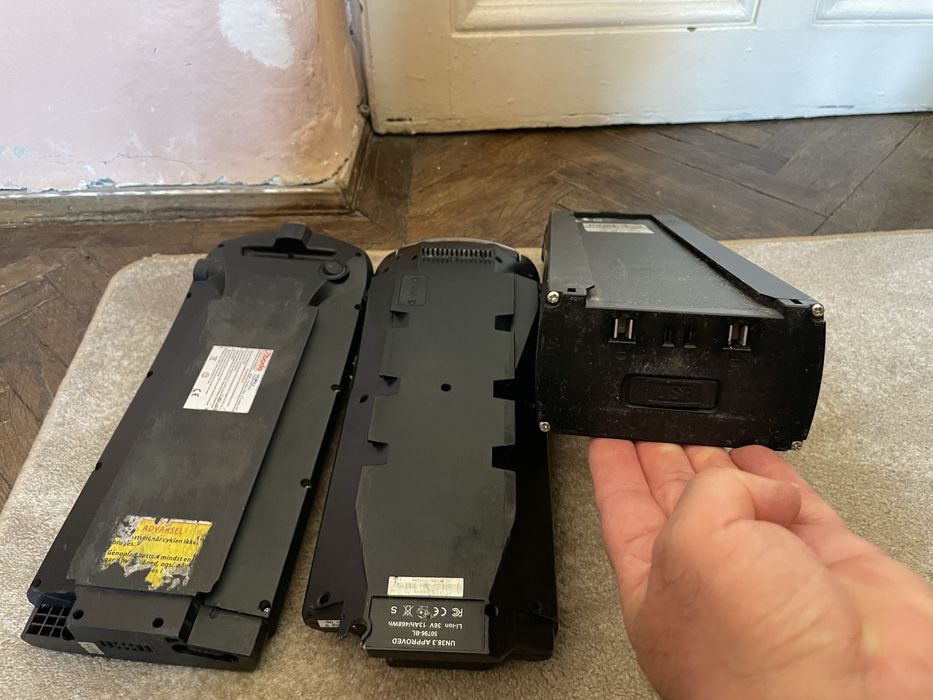 Vînd baterii bicicletă de 36v.