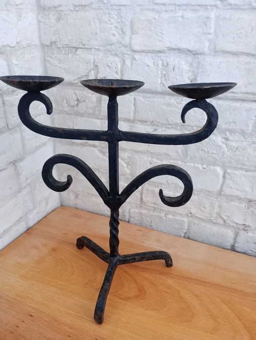 Стар свещник от ковано желязо 2 броя