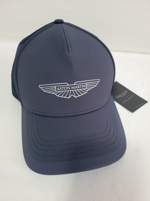 Sapca noua cu eticheta originala ASTON MARTIN