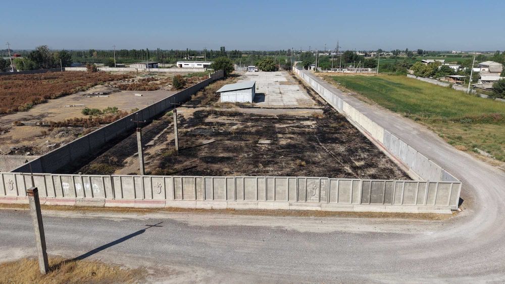 Продаётся 0,99 га. производственная база. Чиноз/ 0.99公頃生產用地出售。 Chinoz