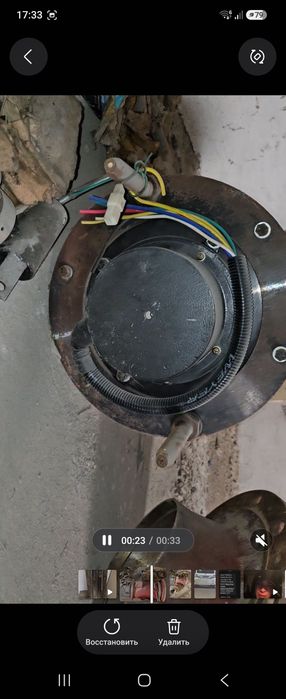 Насос на автокран