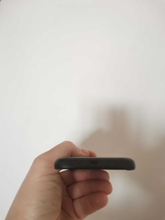 Влаго, прахово и удароустойчив Samsung Xcover 4