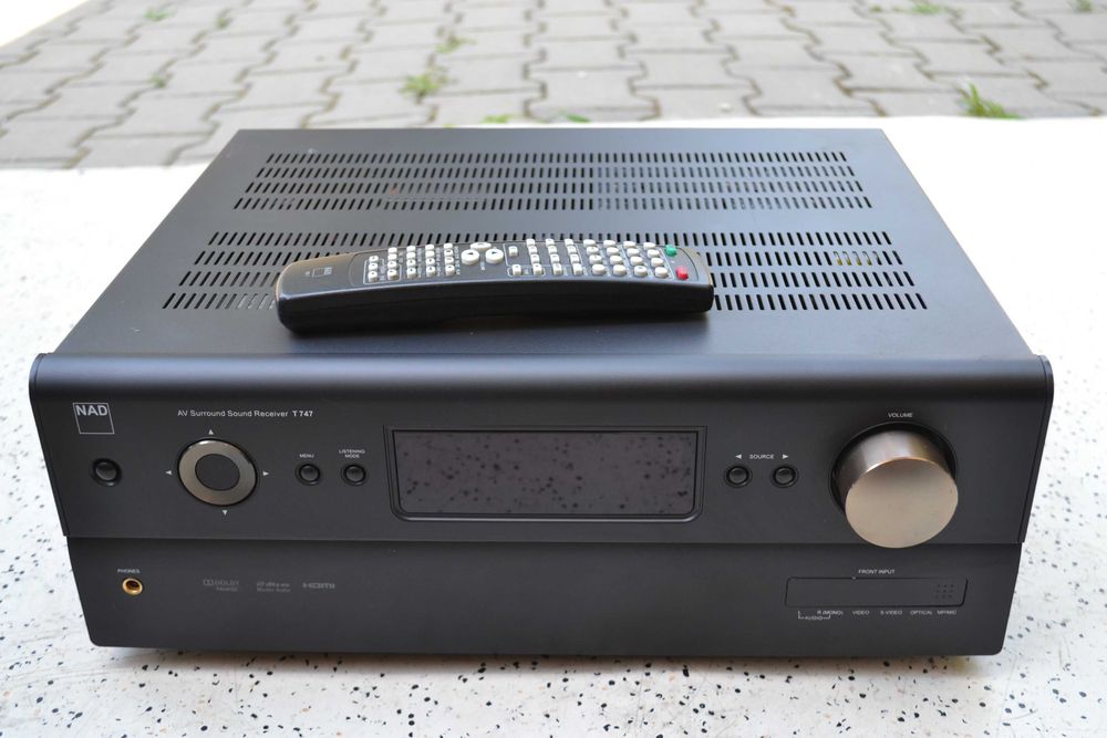 Amplificator Nad T 747 cu Telecomanda si HDMI
