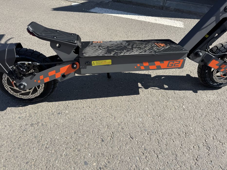 Vand tritineta electrica kukirin aproape noua !