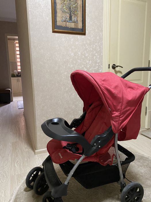 Продается детская коляска б/у в хорошем состоянии,