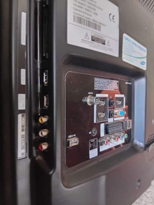 Продам самсунг плазму диагональ 80см