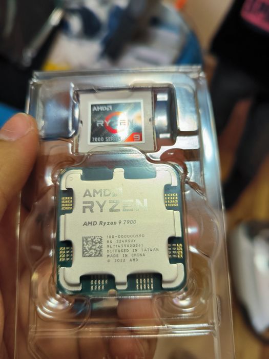 Procesor AMD Ryzen 9 7900