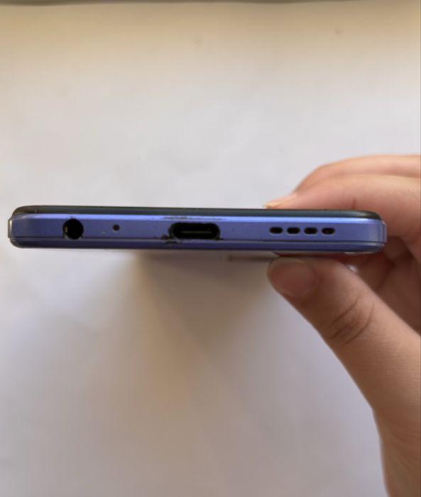 Телефон Vivo Y21 сатылады