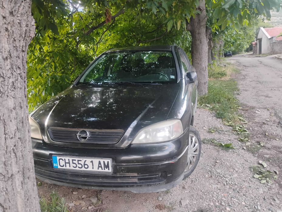 Опел Астра 1,6 бензин