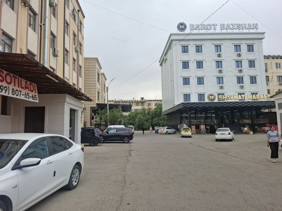 2 Хоналик Квартира ва Кафе СотиладиС