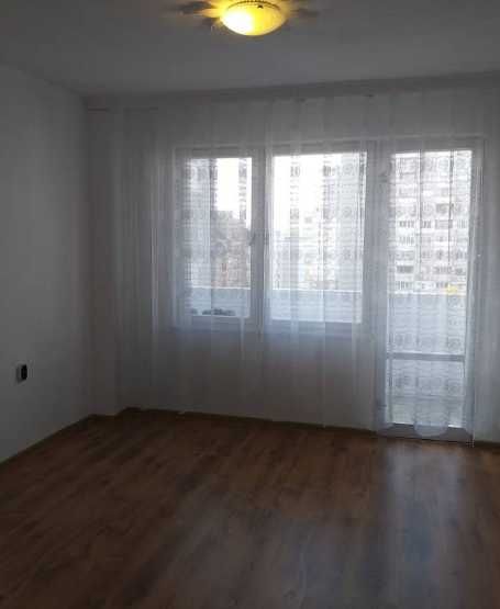 Дава се под наем Многостаен апартамент в Бургас, Славейков - 100 кв.м за 200 € - Снимка #9