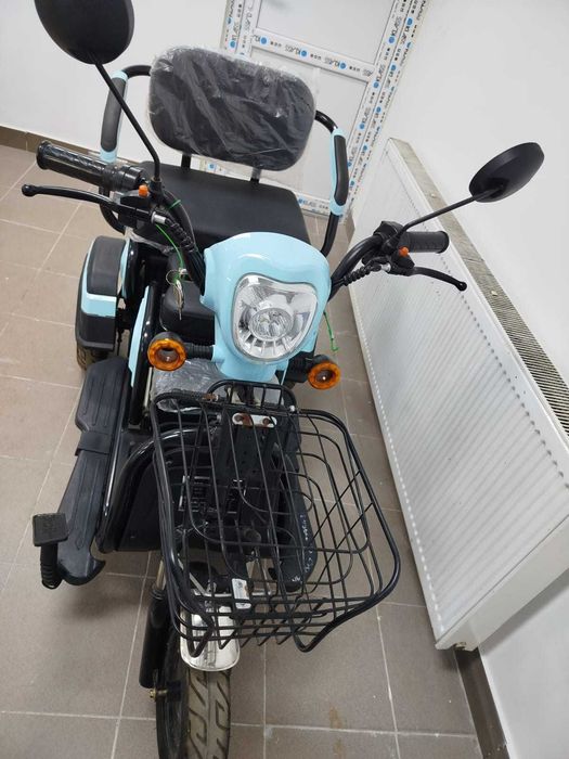 Tricicletă electrică