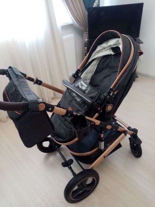 Продам детскую коляску