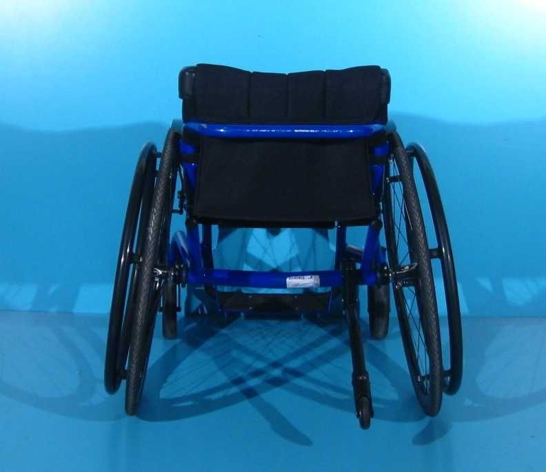 Scaun cu rotile activ din aluminiu Schmicking/ sezut 39 cm