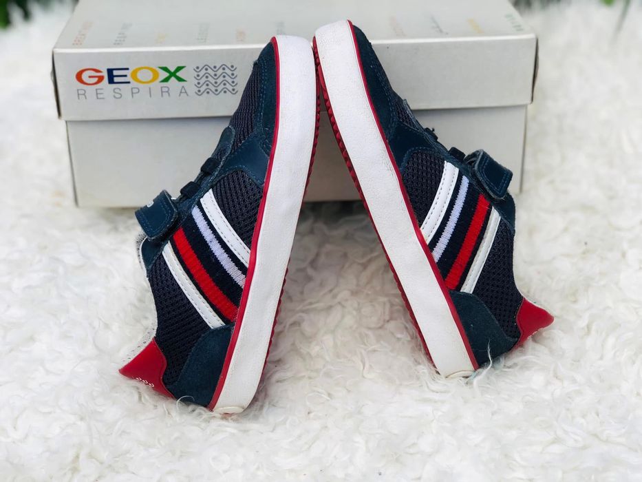 Adidasi baiat GEOX-marimea 28,inter18cm,piele,ca Salomon,Jordan,Nike