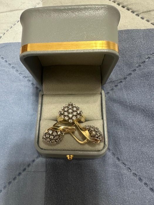 Продам бриллиантовый набор