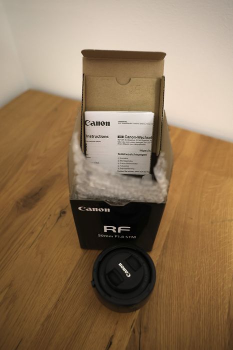 Obiectiv Canon RF 50mm f1.8 Nou