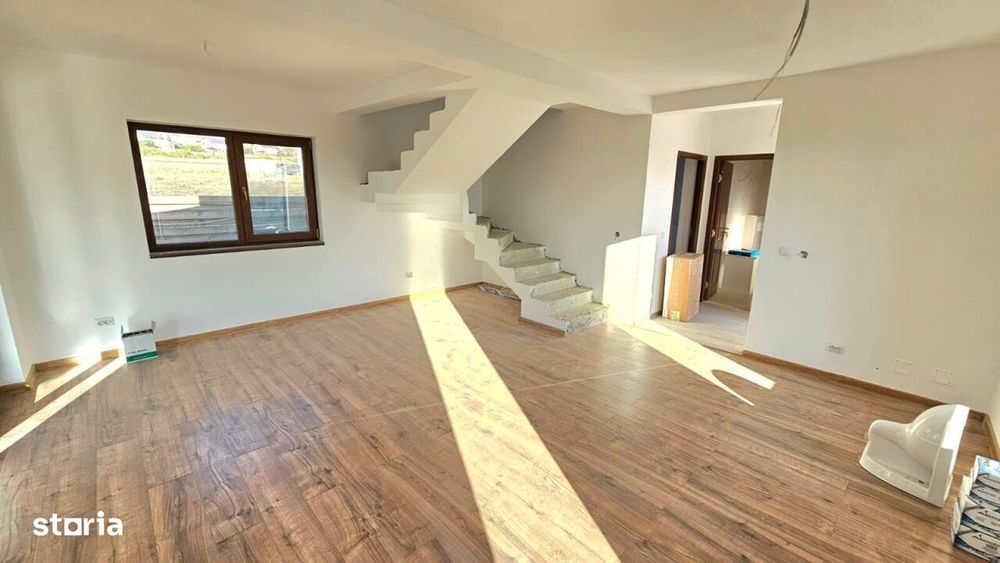 Villa Zona Horpaz/Miroslava Premium 500mp TEREN