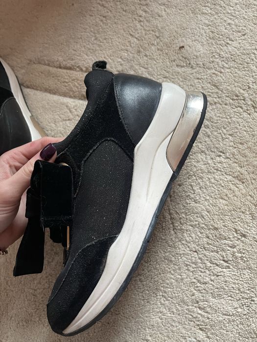 Lio Jo сникърси 37