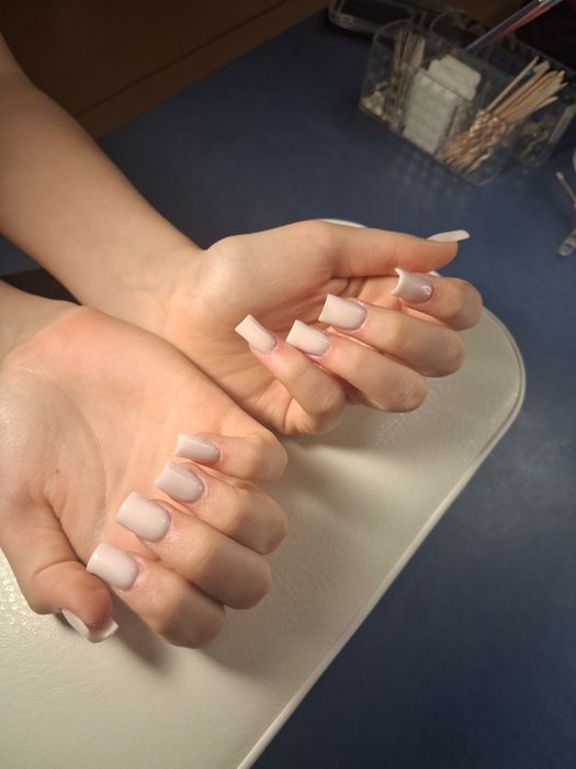 Маникюр, наращивание