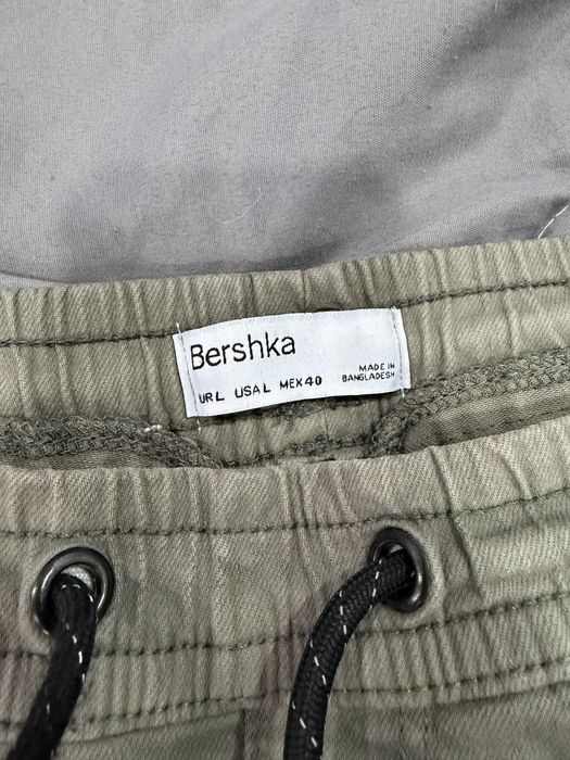 Мъжки дънки Bershka