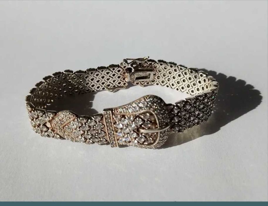 Argint masiv si cristale, imperiala Bratara tip curea