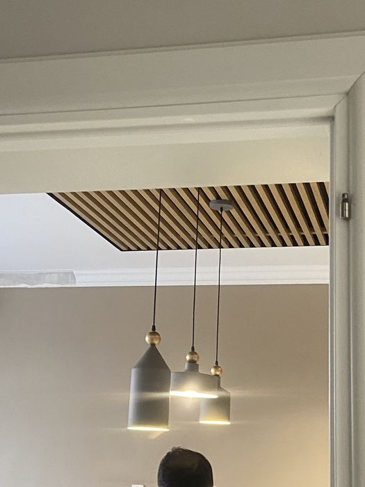 Люстра новая хорошая