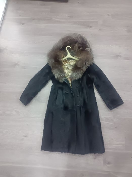 Шуба короткая и шуба длинная