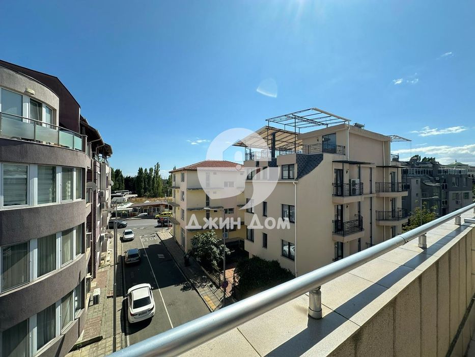 Продава се Двустаен апартамент в Несебър - 53 кв.м за 1029 €/кв.м - Снимка #6