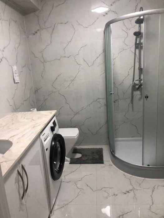 Дава се под наем Едностаен апартамент в София, Лагера - 40 кв.м за 325 € - Снимка #2