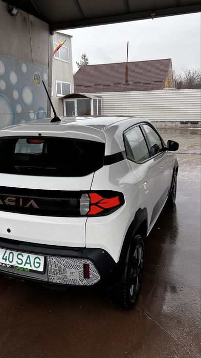 Dacia Spring Electric 2025 – 3.800 km – TVA deductibil – Preț FIX