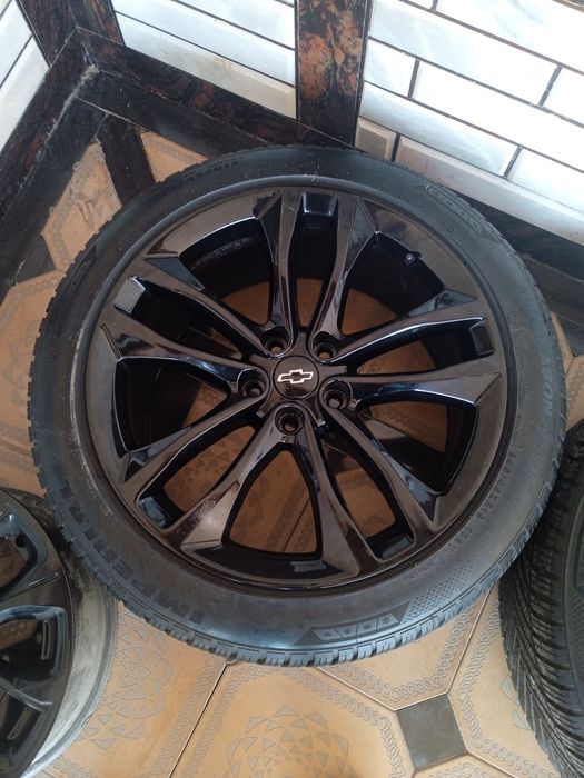 Малибу диска балон сотилади.монза диска хам бор