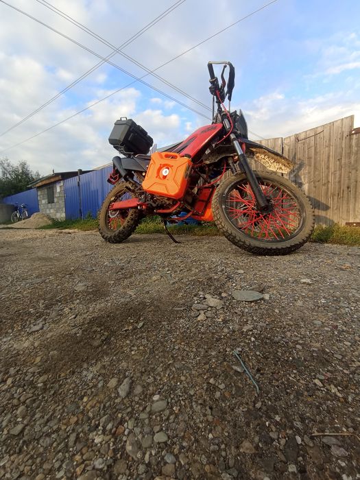 Мотоцикл тур эндуро