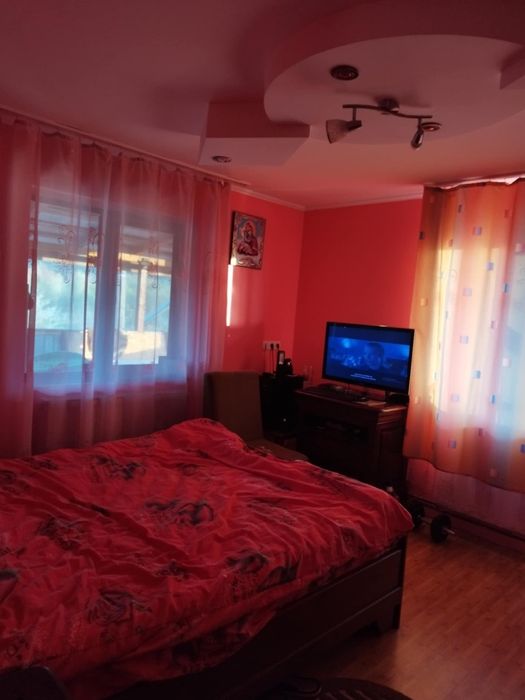 Casa de vânzare în Vlădești