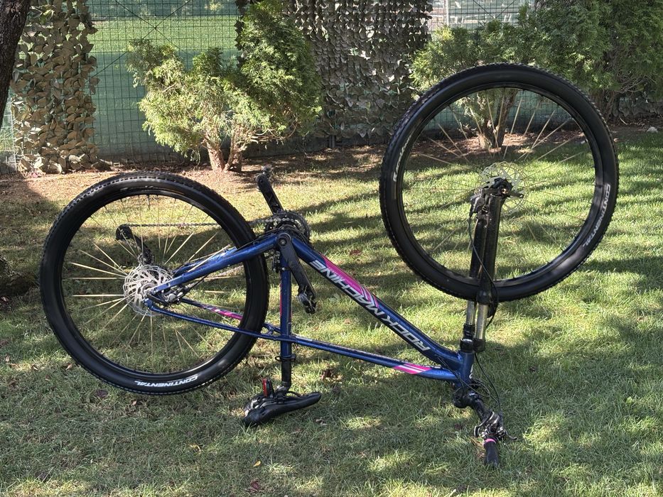 Bicicletă Rock Machine Catherine 70-27 în stare superbă. Negociabil.