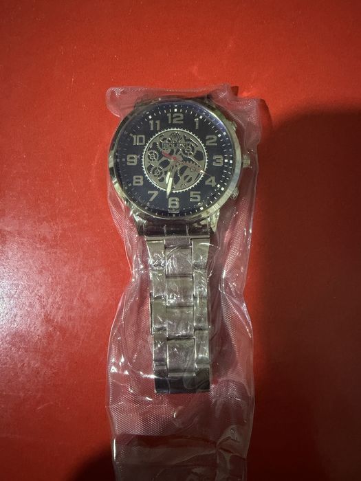 Soat yangi ishlamagan.