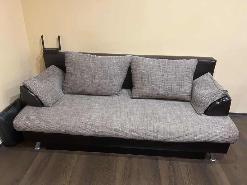 Диван за всекидневна