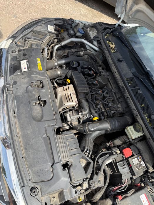 За части Пежо 308 1.2t Gt Line 2016 година Peugeot 308 gt line