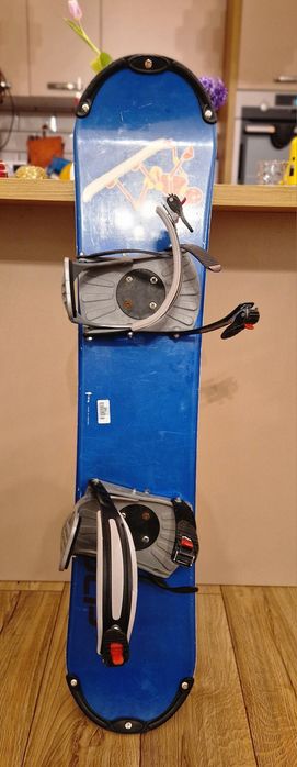 Snowboard 110 cm cu boots