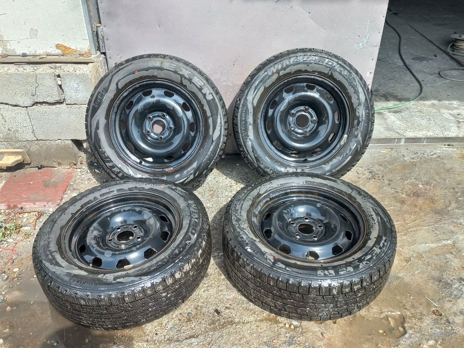 Продам зимние колёса от Nissan Qashqai 2019г Оригиналы в хорошем состо